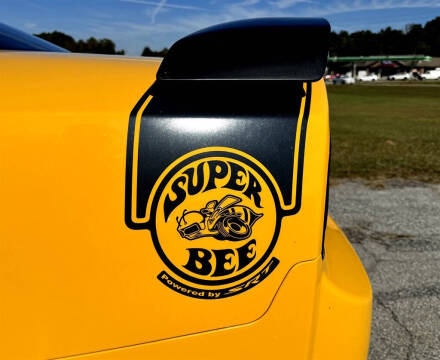 2012 Dodge Charger SRT8 Super Bee