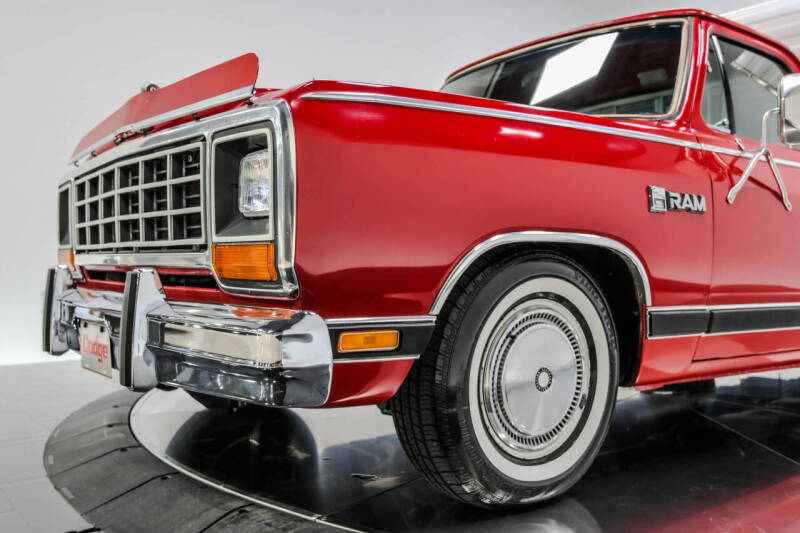 1985 Dodge RAM 150