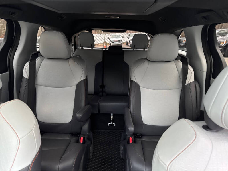 2024 Toyota Sienna