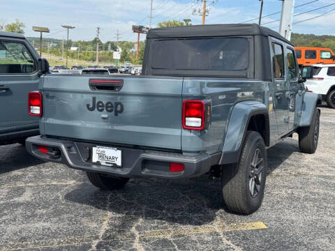 2025 Jeep Gladiator Sport