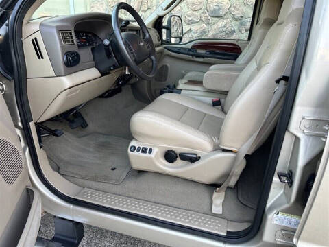 2005 Ford Excursion Limited