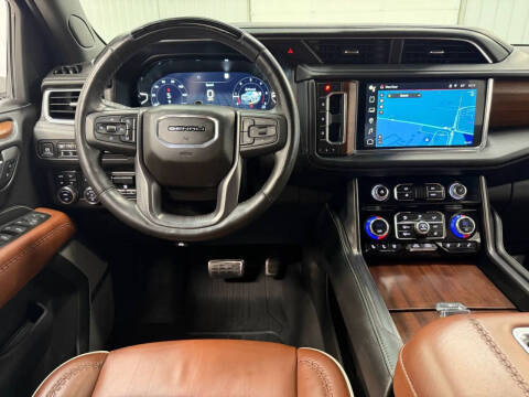 2023 GMC Yukon XL Denali Ultimate