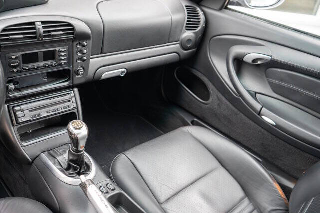 2004 Porsche 911 GT3