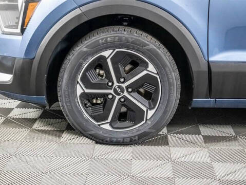 2023 Kia Niro EX