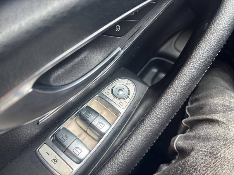 2018 Mercedes-Benz E-Class E 300