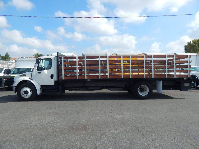 2014 Freightliner M2 106