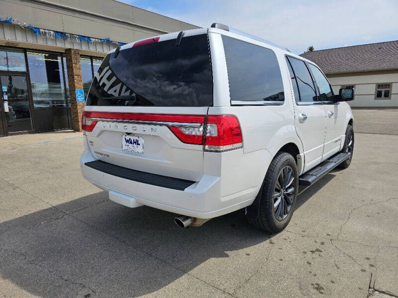 2017 Lincoln Navigator Select