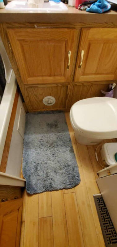 2001 Holiday Rambler 27 TVL