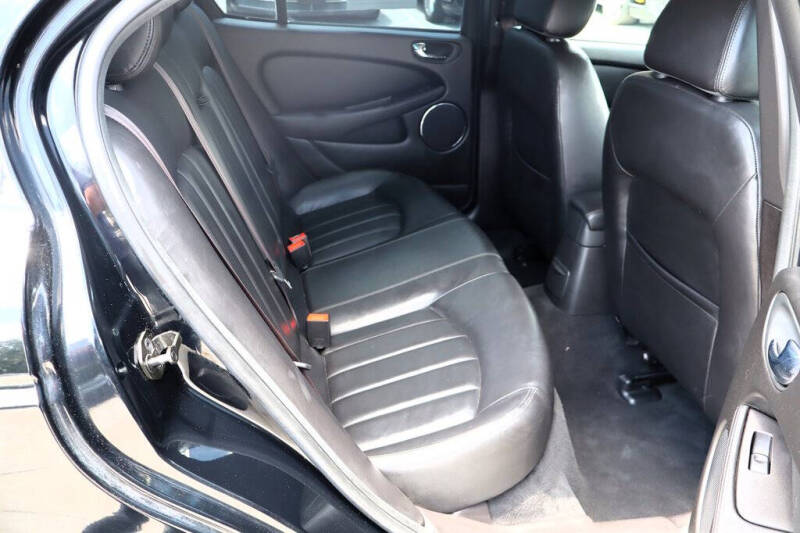 2004 Jaguar X-Type 2.5