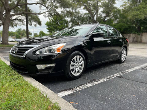 2013 Nissan Altima for sale at Florida Prestige Collection in Saint Petersburg FL