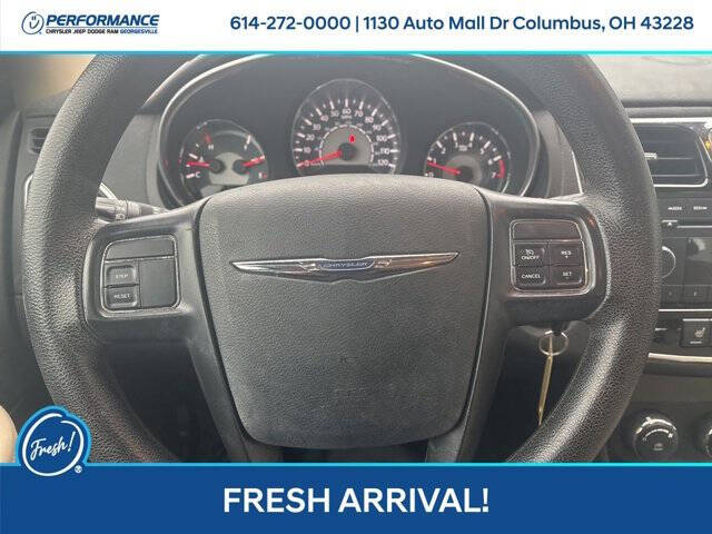 2012 Chrysler 200 LX