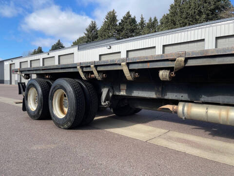 2012 Freightliner Business class M2