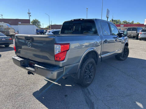 2017 Nissan Titan PRO-4X
