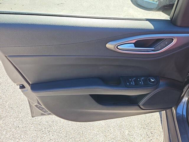 2024 Alfa Romeo Giulia Veloce