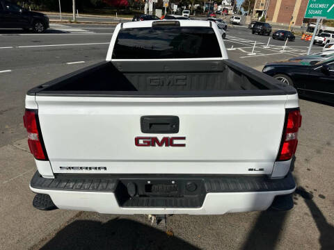 2017 GMC Sierra 1500 SLE