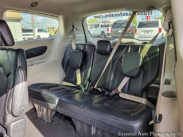 2023 Chrysler Pacifica Touring L