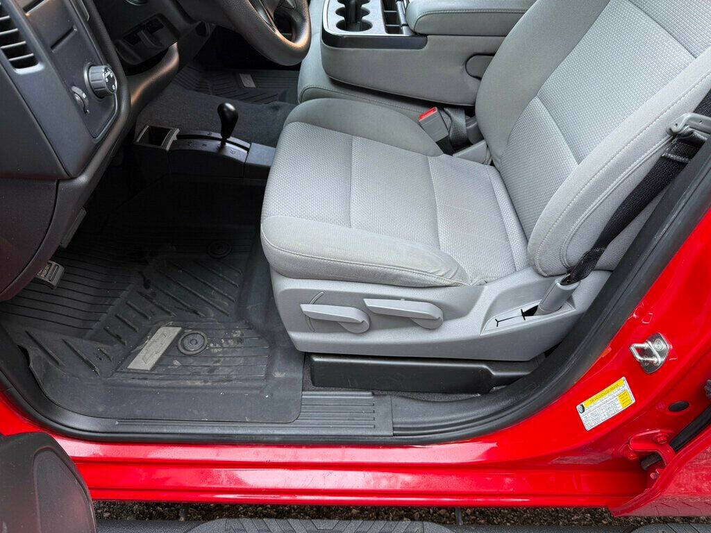 2019 Chevrolet Silverado 1500 LD 23