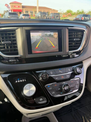 2018 Chrysler Pacifica Touring L