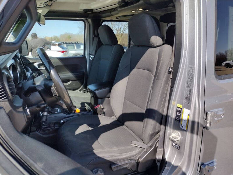 2021 Jeep Gladiator Willys