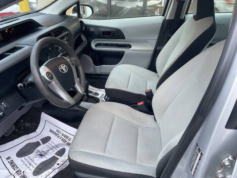 2012 Toyota Prius c Four
