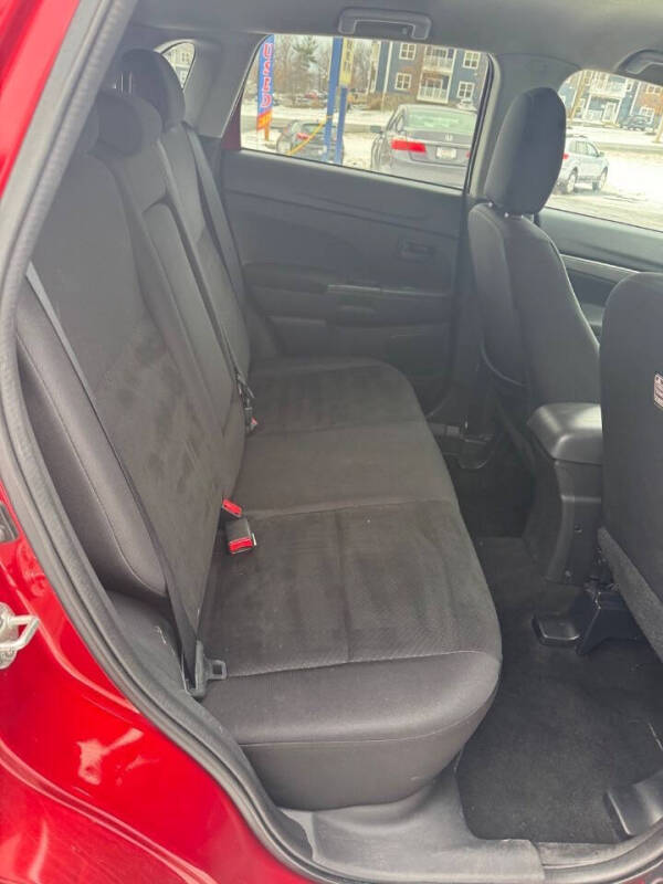 2013 Mitsubishi Outlander Sport ES