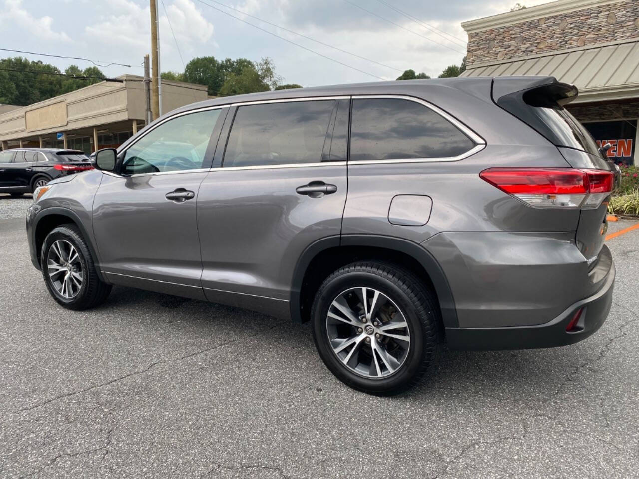 2017 Toyota Highlander for sale at Driven Pre-Owned in Lenoir, NC