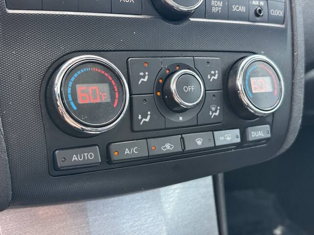 2011 Nissan Altima 29
