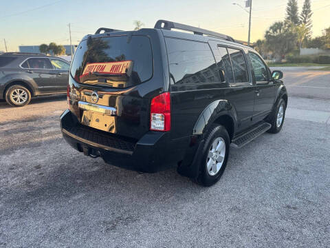 2011 Nissan Pathfinder SV