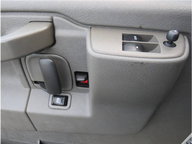 2020 Chevrolet Express LT 2500