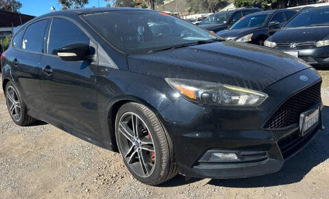 2017 Ford Focus ST