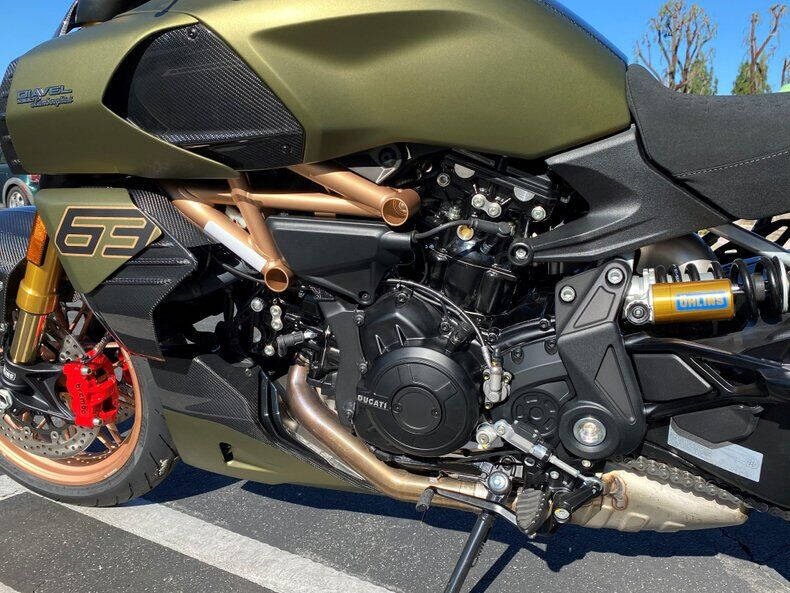 2021 Ducati Diavel 1260 Lamborghini