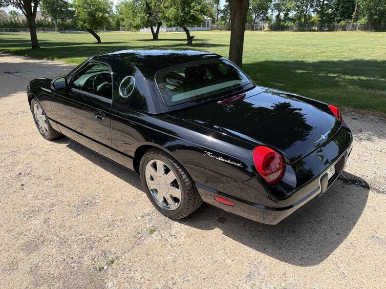 2002 Ford Thunderbird Deluxe