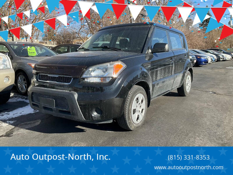 2011 Kia Soul for sale at Auto Outpost-North, Inc. in McHenry IL