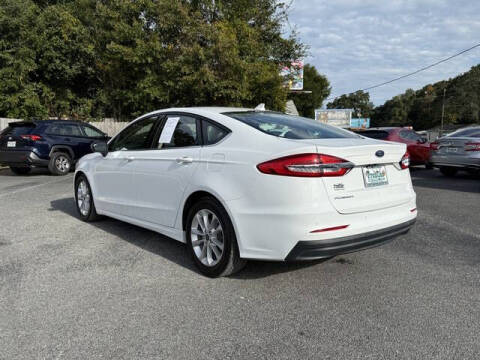 2020 Ford Fusion SE