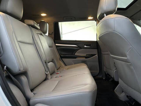 2017 Toyota Highlander Hybrid XLE