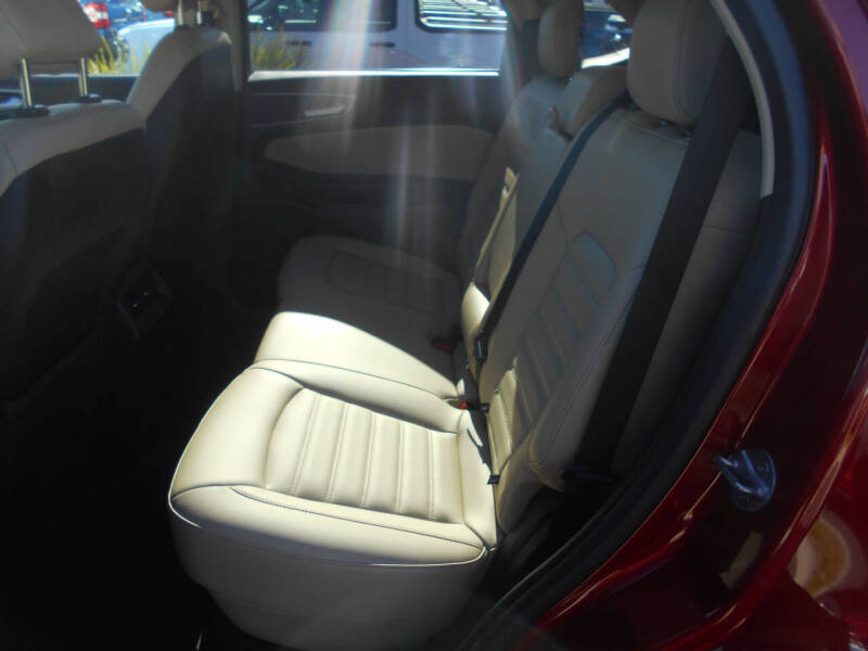 2024 Ford Edge