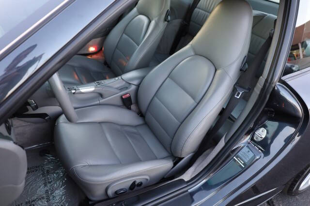 2004 Porsche 911 Carrera 4S