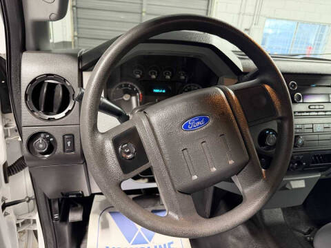 2013 Ford F-350 Super Duty XL