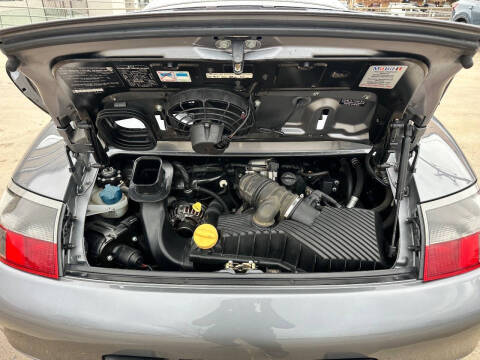 2001 Porsche 911 Carrera 4