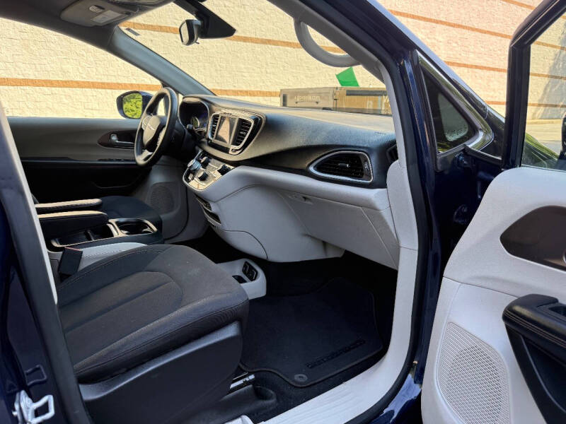 2018 Chrysler Pacifica Touring Plus