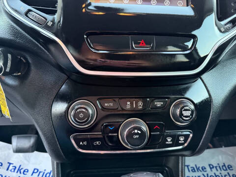 2020 Jeep Cherokee Latitude