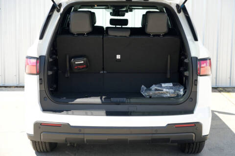 2025 Toyota Sequoia SR5