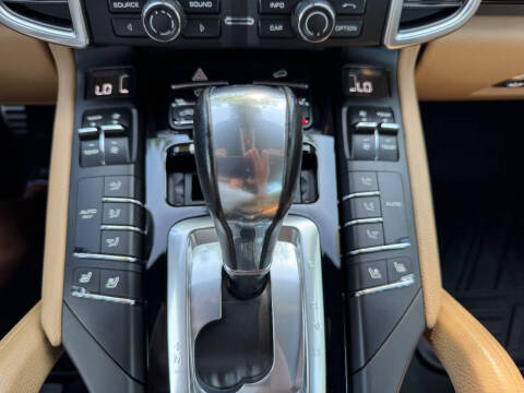 2015 Porsche Cayenne S