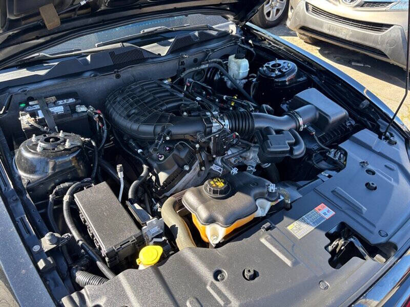 2014 Ford Mustang V6