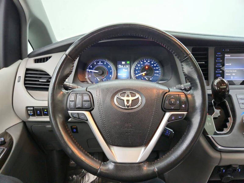 2018 Toyota Sienna