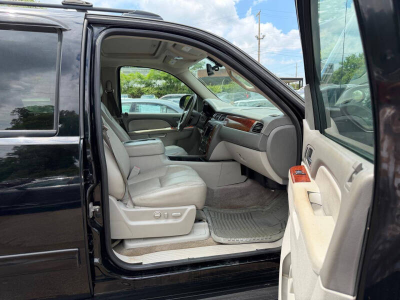2011 Chevrolet Avalanche LT