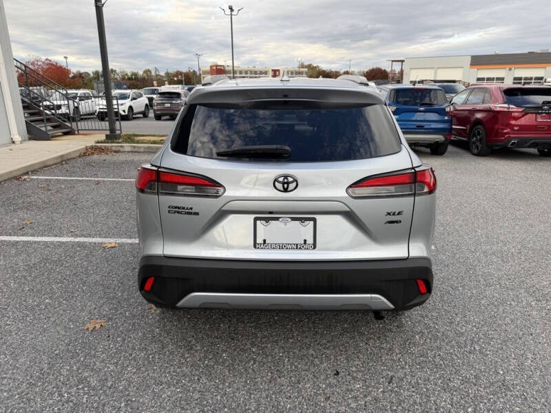 2023 Toyota Corolla Cross XLE