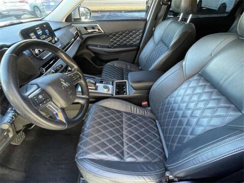 2022 Mitsubishi Outlander SEL