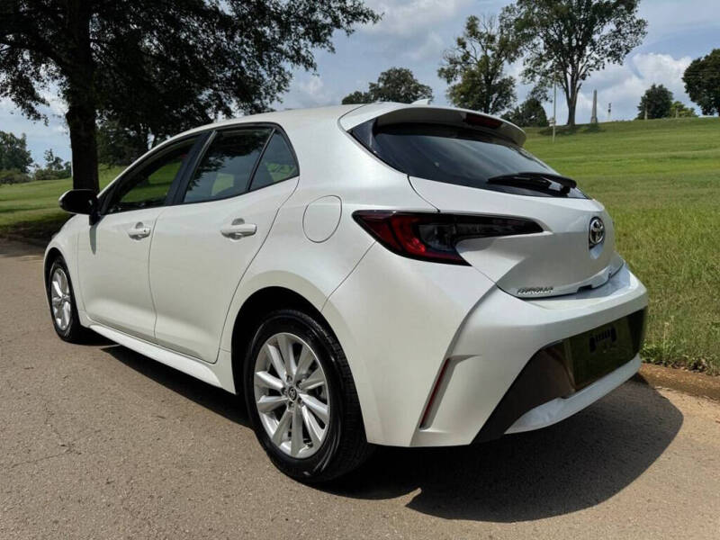 2024 Toyota Corolla Hatchback SE