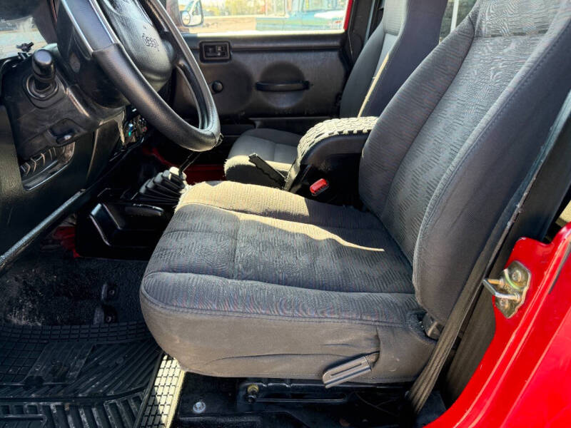 2004 Jeep Wrangler X